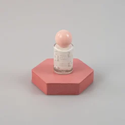 Nail Polish - Pink Cube (01 Crystal White)